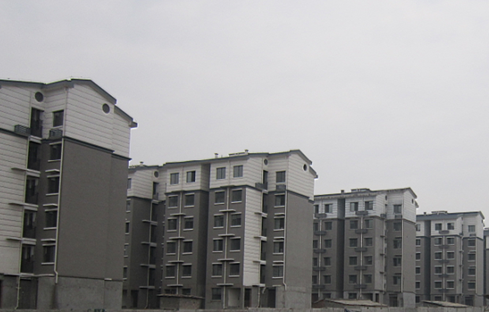 阳光家园 廉租房18栋房屋主体竣工_部门工作_