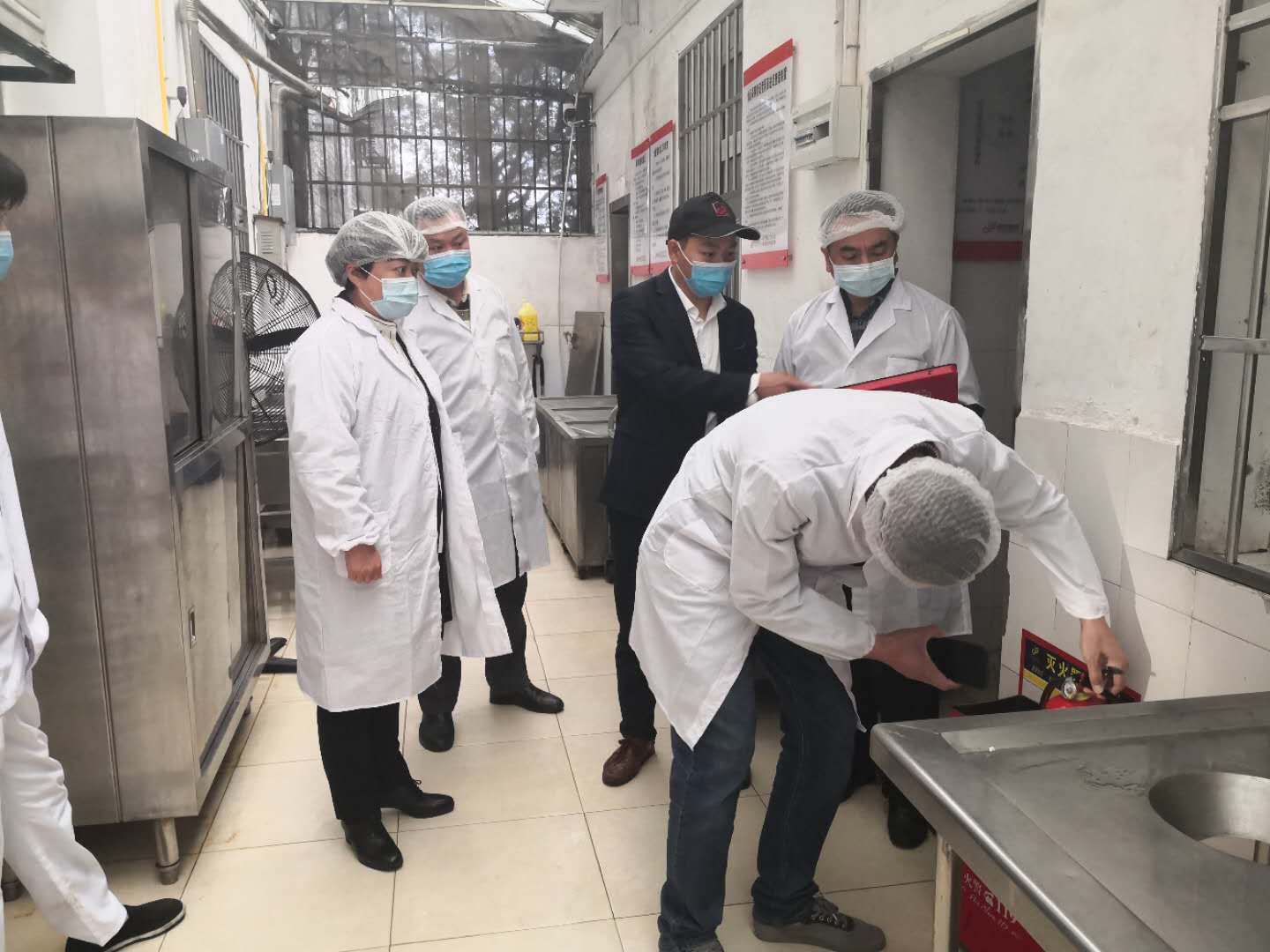 茨菇塘街道开展开学防疫和食品安全检查3