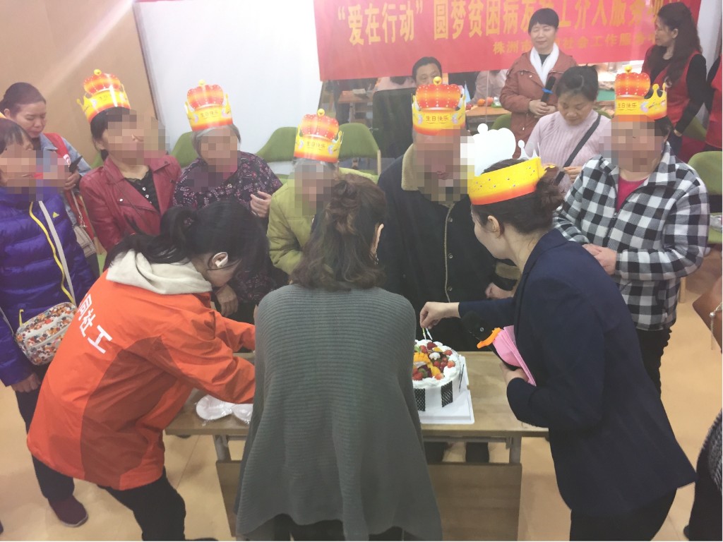 18e2e95cf49009613d092770504a462