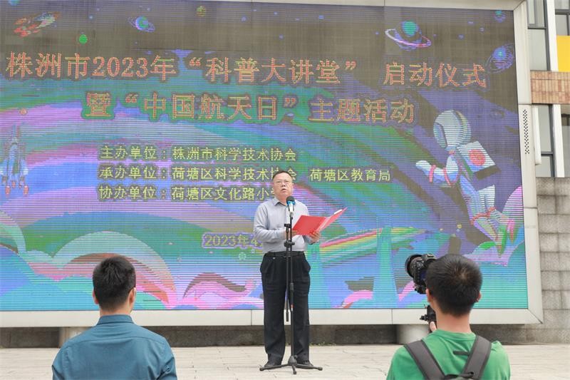 857c5ddb4e96ae2cc3c1f42f9584702