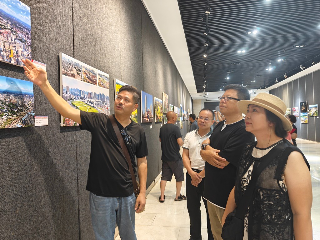 198b291a4d8557800d66a6cb930bede